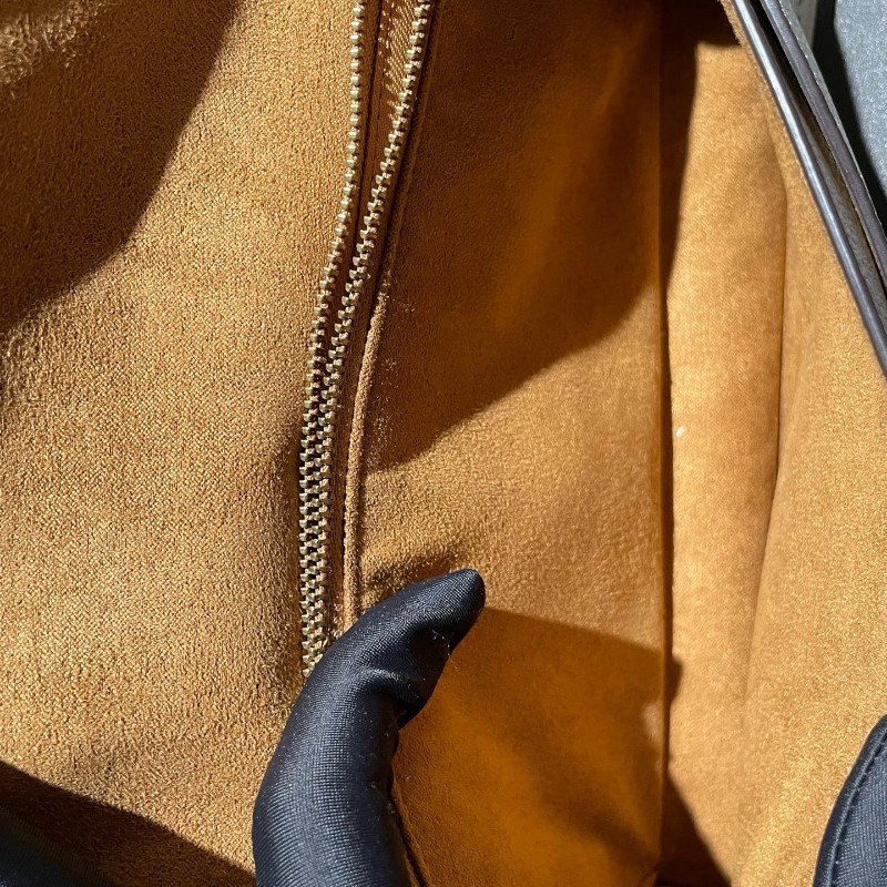 COACH Tabby 26 白色走珠珠鏈經典c信封包-21