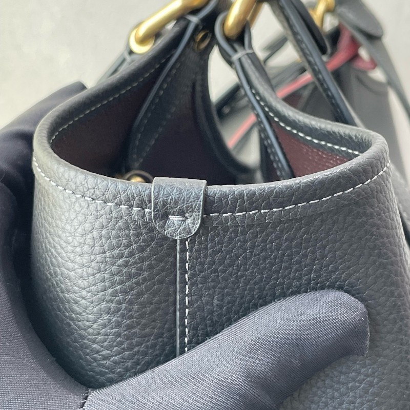 Coach 全皮黑色肩背包托特包-16