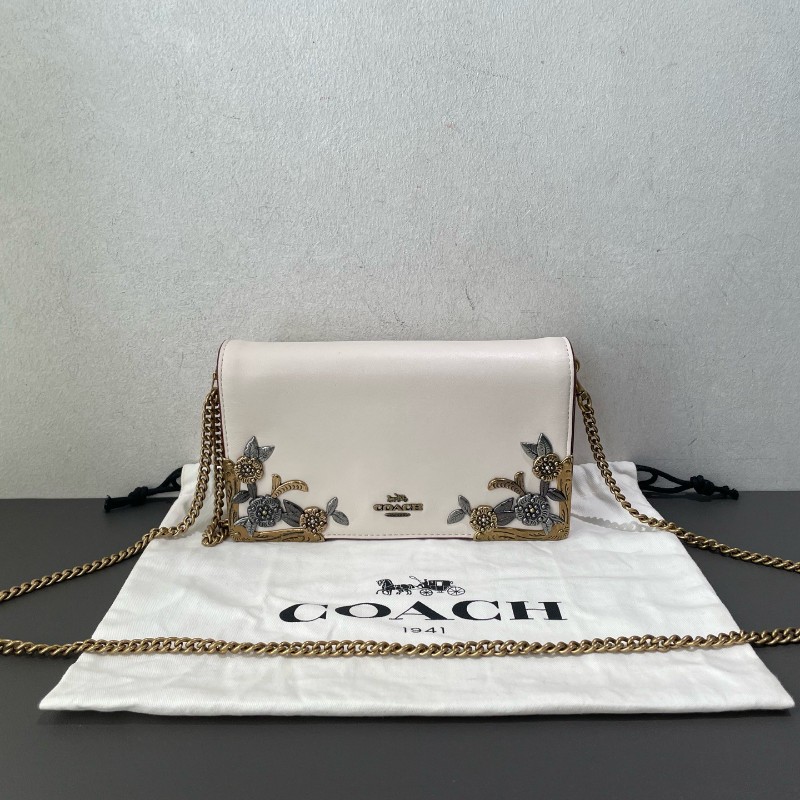 Coach 白色重工鏈條包 斜背包-1