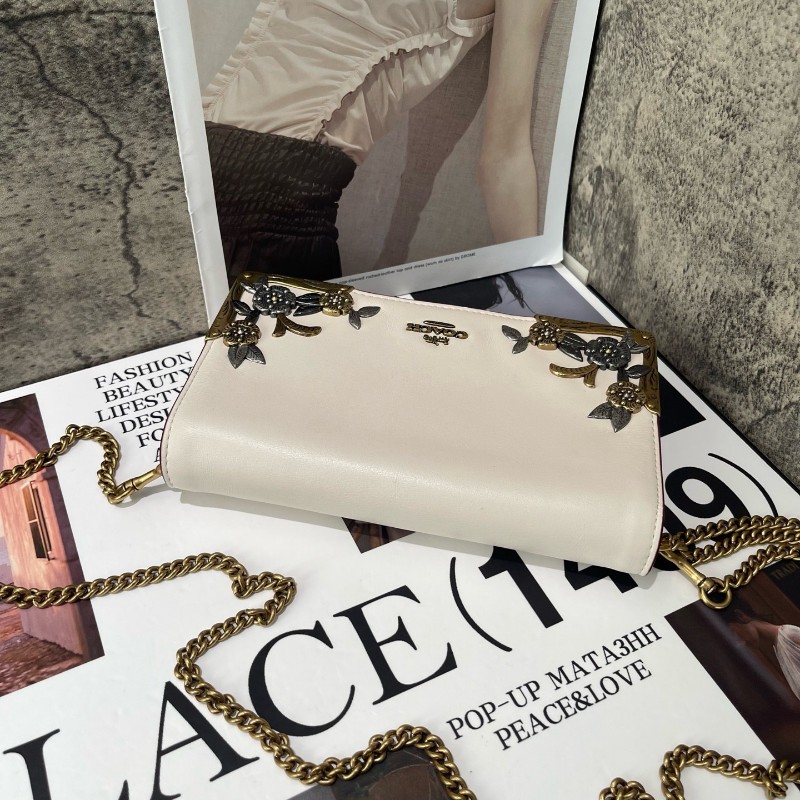 Coach 白色重工鏈條包 斜背包-3