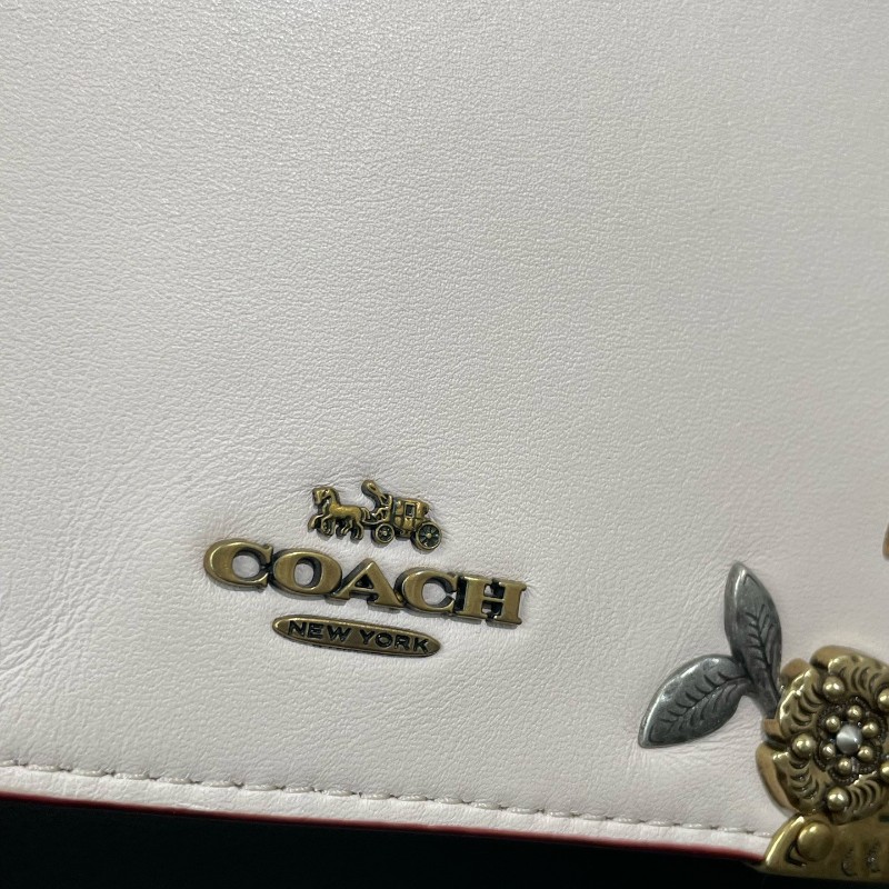 Coach 白色重工鏈條包 斜背包-6