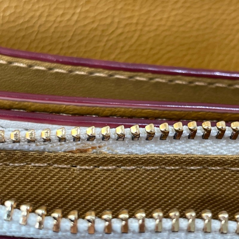 Coach 白色重工鏈條包 斜背包-27