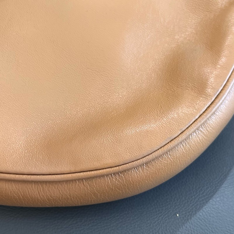 Burberry 埃倫匹亞月半包 手提包-12