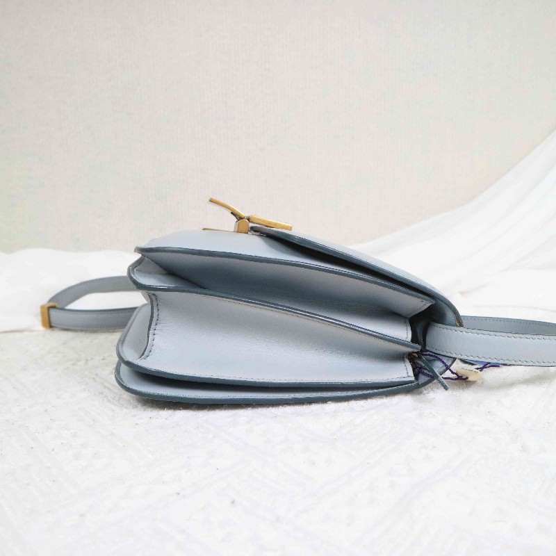 CELINE 中號 霧霾藍金扣 BOX-5