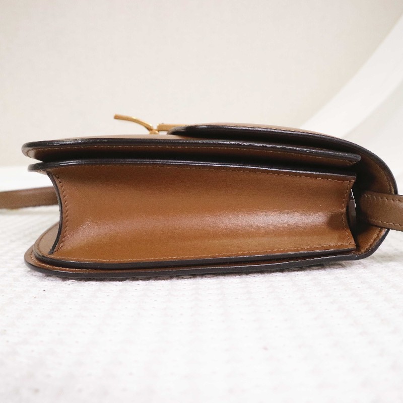 CELINE 中號 最熱賣焦糖棕金扣 BOX 牛皮 肩背包-5