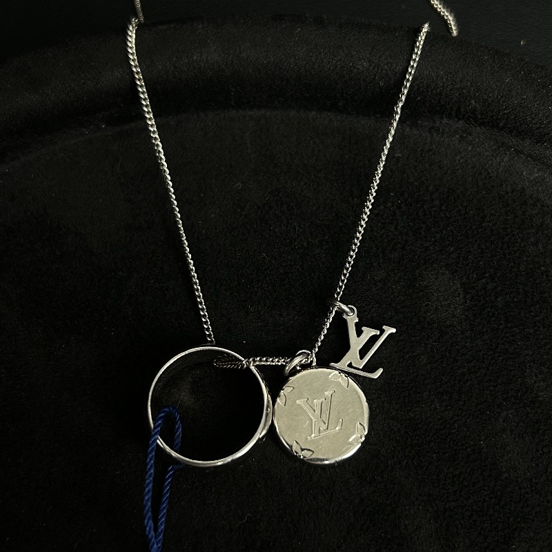LV Monogram 吊墜項鍊  鏈長63cm-0