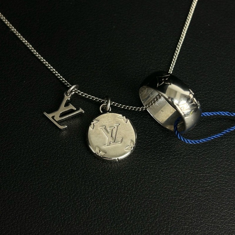 LV Monogram 吊墜項鍊  鏈長63cm-4