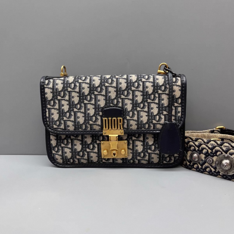 Dior addict flap bag-0