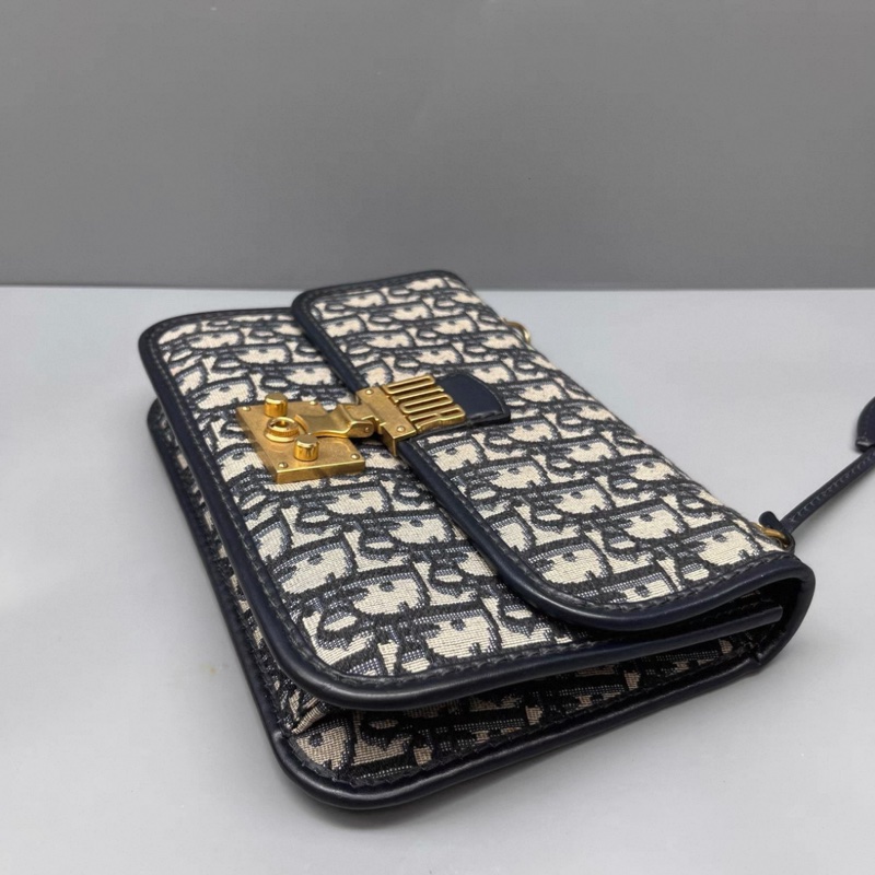 Dior addict flap bag-5