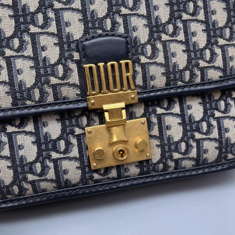 Dior addict flap bag-6
