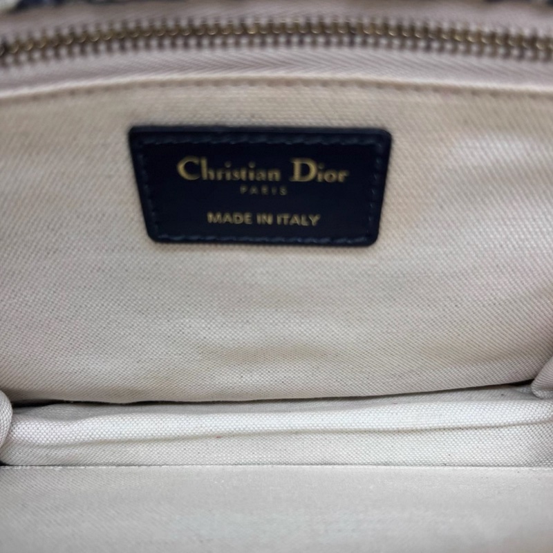 Dior addict flap bag-8