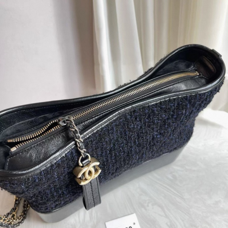 Chanel leather Gabrielle bag-2