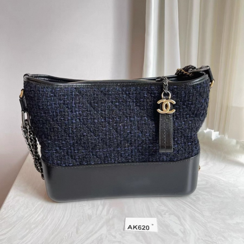 Chanel leather Gabrielle bag-3