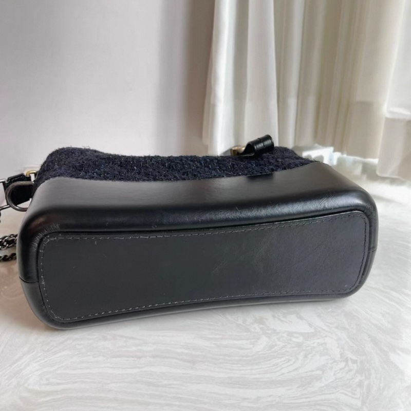 Chanel leather Gabrielle bag-6