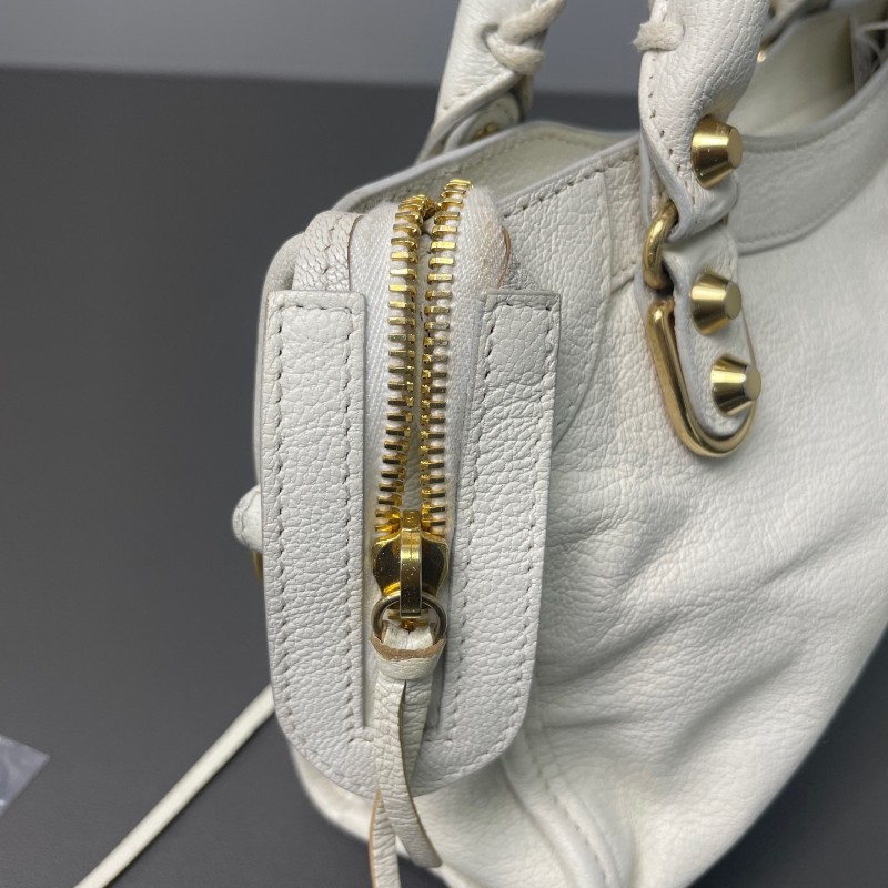 Balenciaga 白色 金扣 city機車包-7