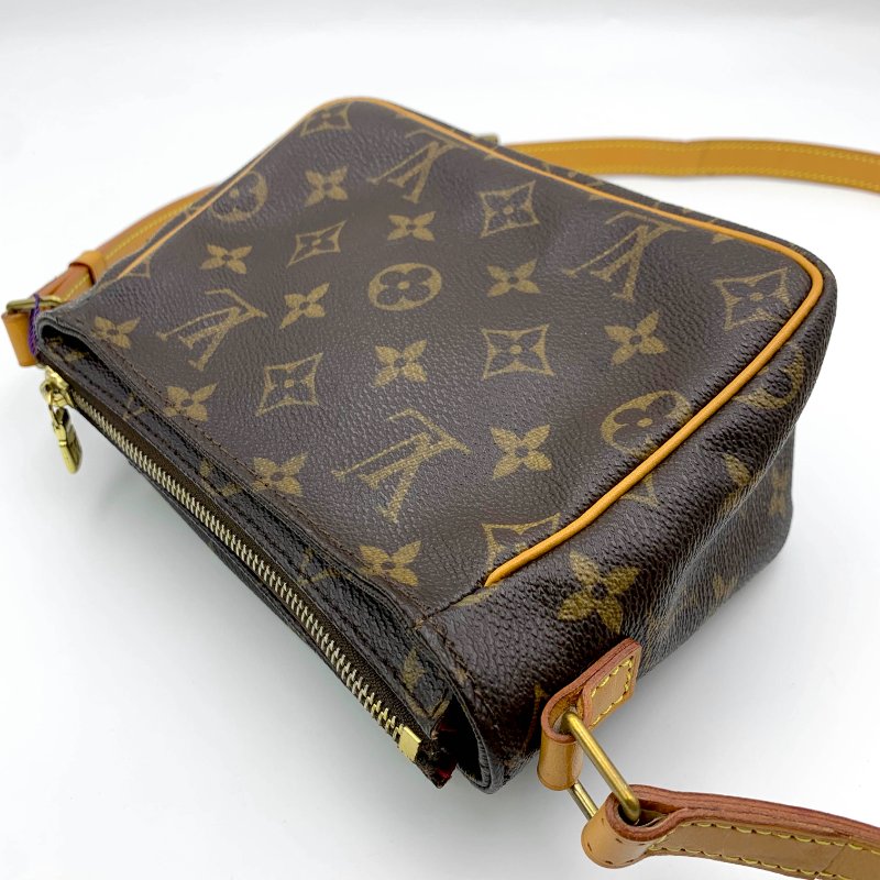 Louis Vuitton 老花可愛小豆腐包，LV，路易威登，經典包，小廢包，麻將包，側背包，二手真品，正品，現貨，免運-27