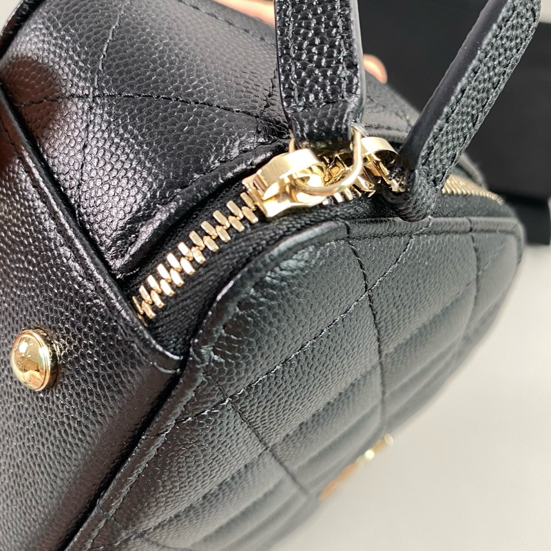 Chanel 25C Caviar Chain bag牛皮保齡包-6