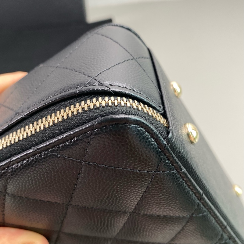 Chanel 25C Caviar Chain bag牛皮保齡包-9
