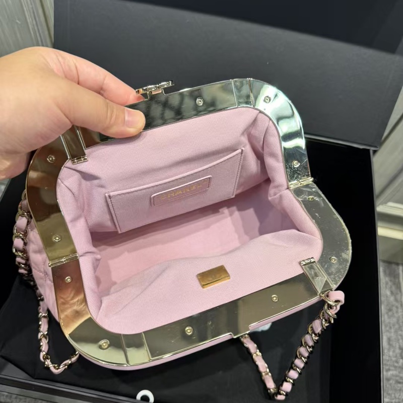 全新閒置 Chanel 24A高級手工坊系晚宴包-6