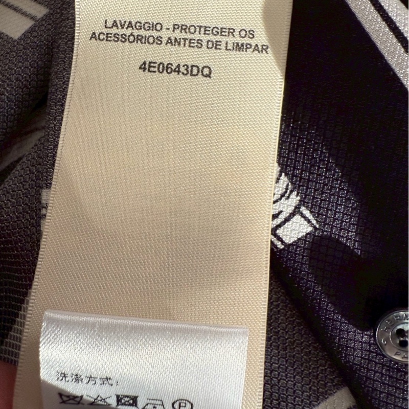 HERMES 黑底白花紋真絲襯衫 36碼-10