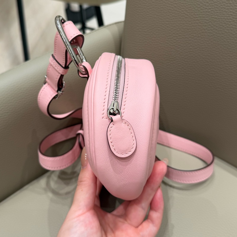🌈Hermes💗In the loop豬鼻子腰包💗3Q櫻花粉銀扣💗99.8新閑置🌈接近未使用品🌟Swift 皮🌟beltbag🌟豬鼻子🌟-4
