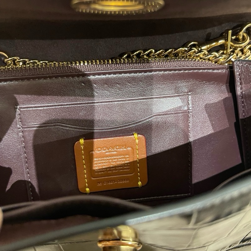 ✔️COACH Marlow Turnlock Chain Crossbody 鏈條包-9