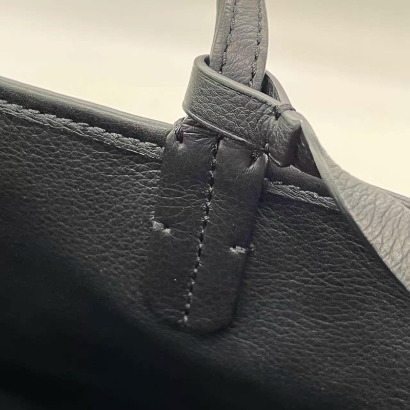 goyard mini tote 非常新～～無傷痕！-3