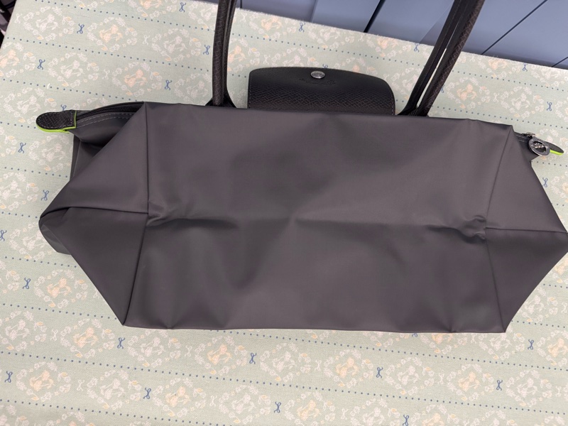 Longchamp肩背包L-14