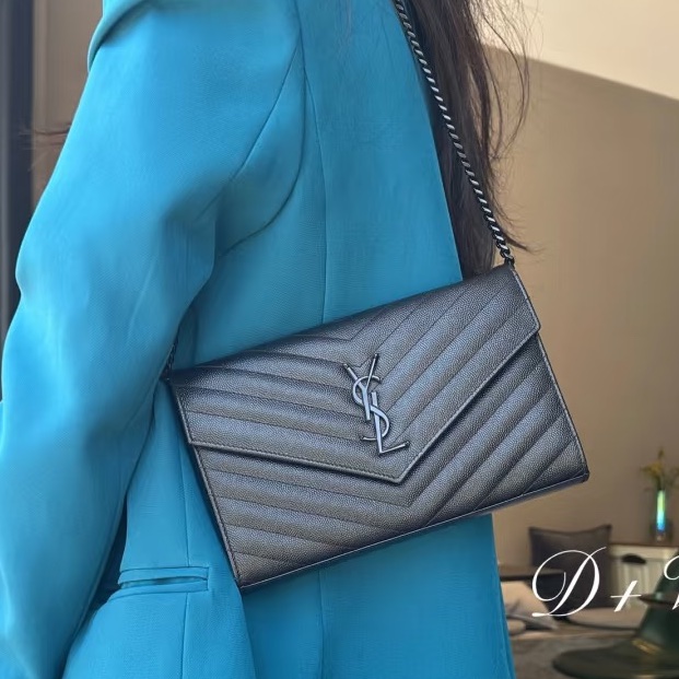 🈶購證99新🆕Ysl so black 魚子醬Woc信封包斜挎單肩包-0