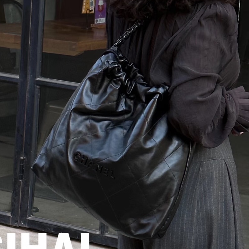 潮男女必備🕶️99新🆕Chanel香奈兒22bag中號so black全黑垃圾袋單肩手提包-4