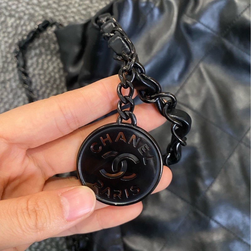 潮男女必備🕶️99新🆕Chanel香奈兒22bag中號so black全黑垃圾袋單肩手提包-15