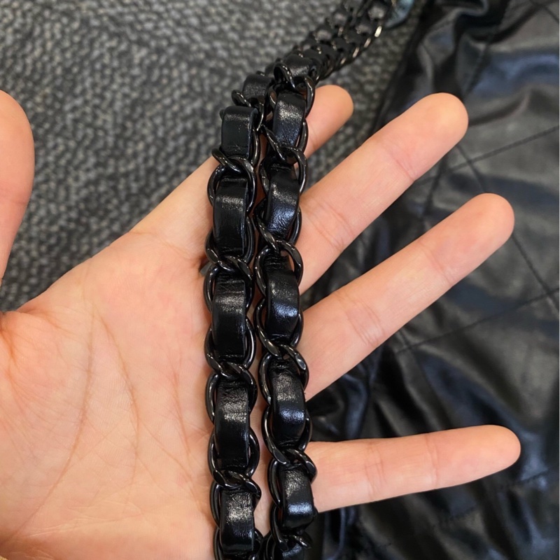 潮男女必備🕶️99新🆕Chanel香奈兒22bag中號so black全黑垃圾袋單肩手提包-16