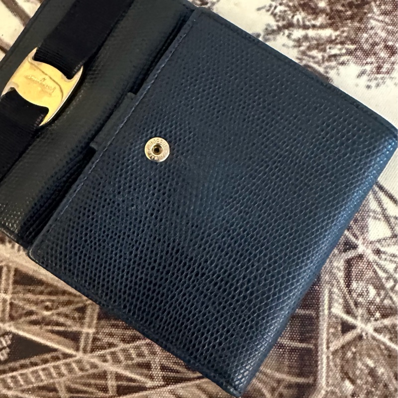 (MYMluxurybag) Salvatore Ferragamo 中古 皮革,錢夾-12