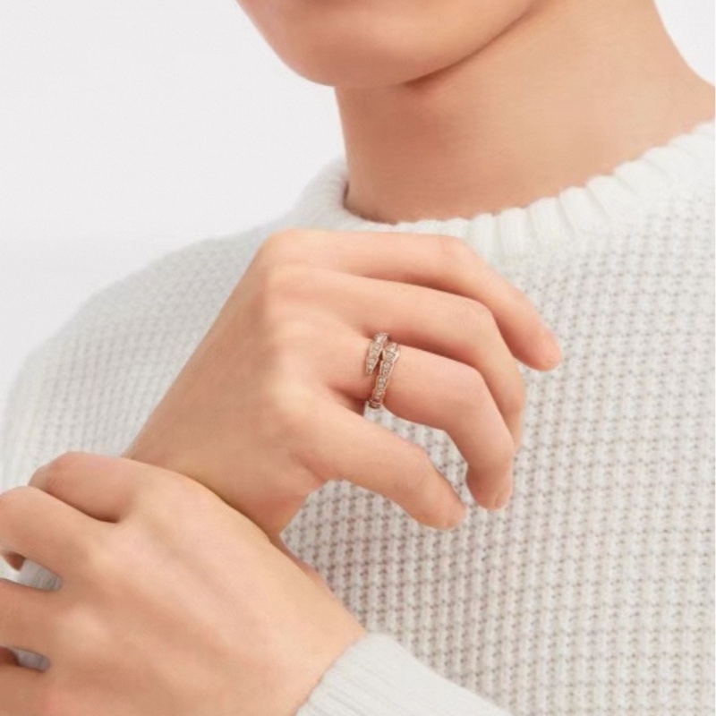 Bvlgari宝格丽窄版玫瑰金满钻蛇戒-7