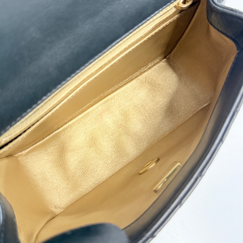 Chanel 金球方胖 黑金 晶片款-9