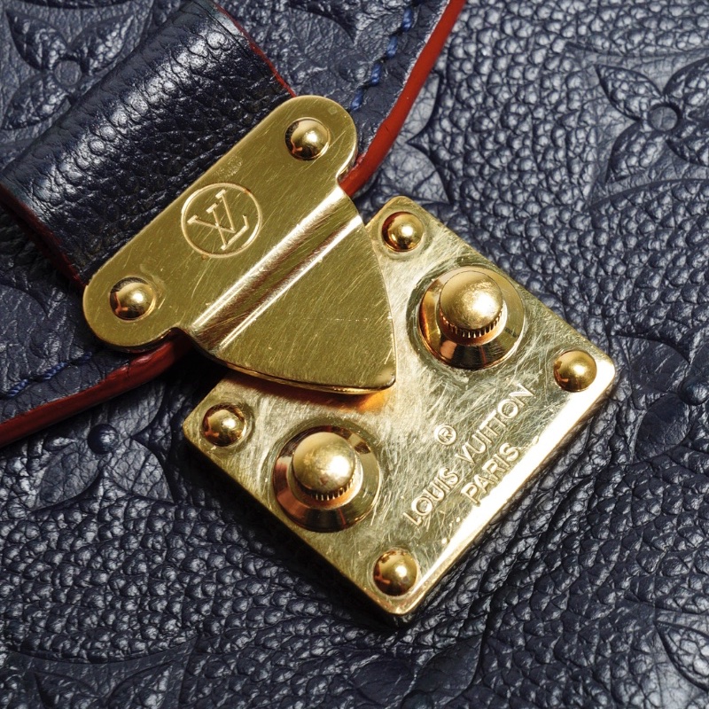 Louis Vuitton  Monogram Empreinte Pochette Metis 海軍藍-8