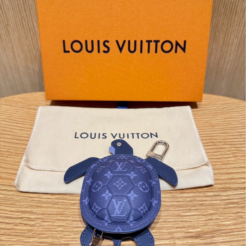 Louis Vuitton 烏龜吊飾-0