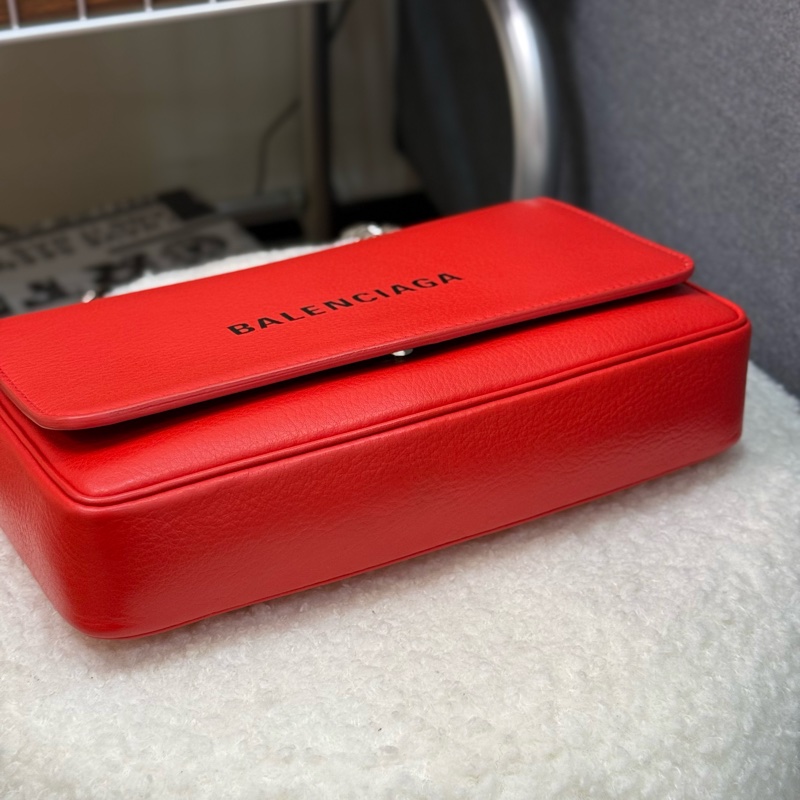 (膠膜未撕)巴黎世家 Balenciaga Everyday 20年春夏款紅色皮革粒面Woc-3