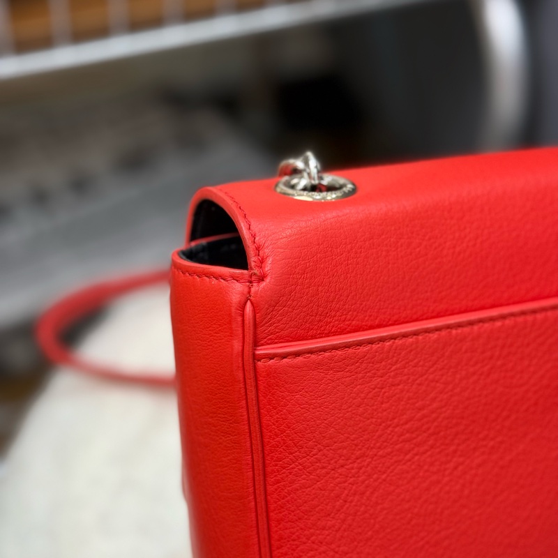 (膠膜未撕)巴黎世家 Balenciaga Everyday 20年春夏款紅色皮革粒面Woc-11