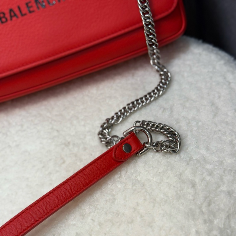 (膠膜未撕)巴黎世家 Balenciaga Everyday 20年春夏款紅色皮革粒面Woc-16