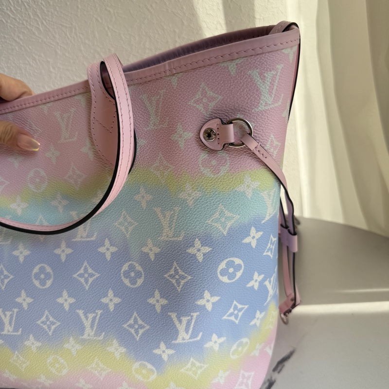 lv never full MM 超級好看漸層彩虹托特包 啊啊啊啊好好看-8