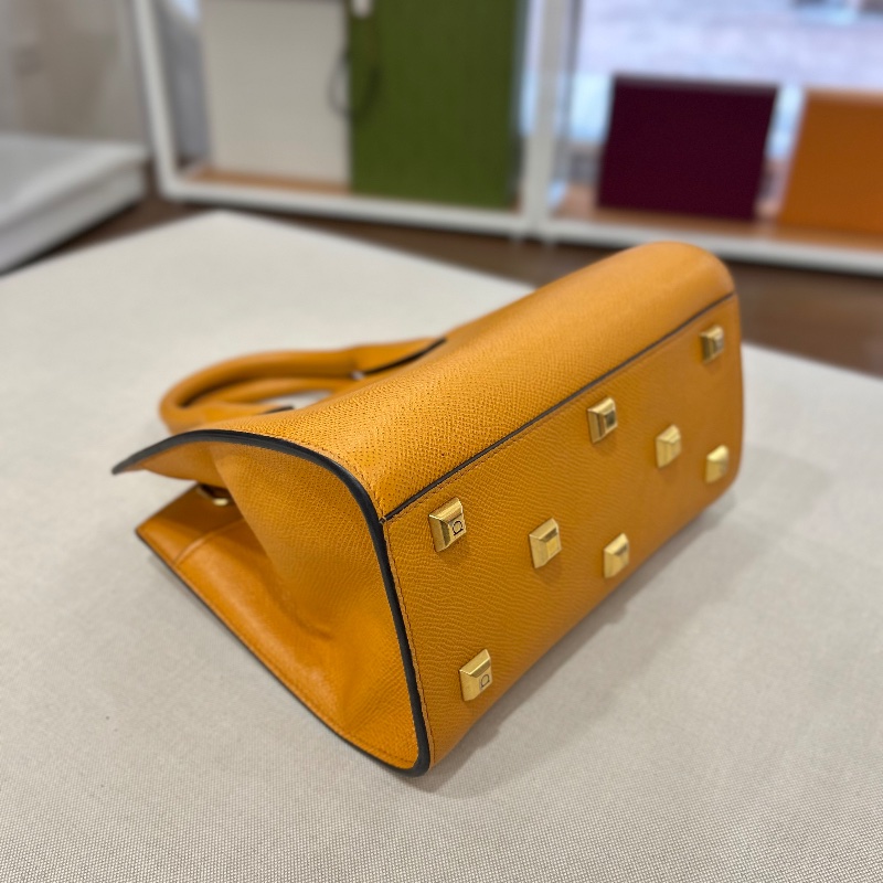 Ferragamo The Studio Box 手提包 2023年-19