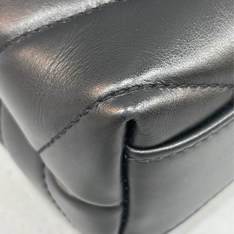 YSL Saint Laurent 678401 Toy Loulou mini 黑色牛皮金字胖胖包方胖包-6