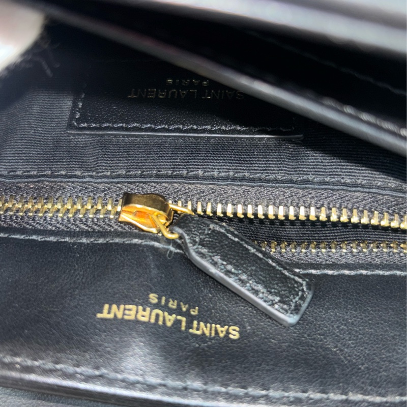 YSL Saint Laurent 678401 Toy Loulou mini 黑色牛皮金字胖胖包方胖包-48