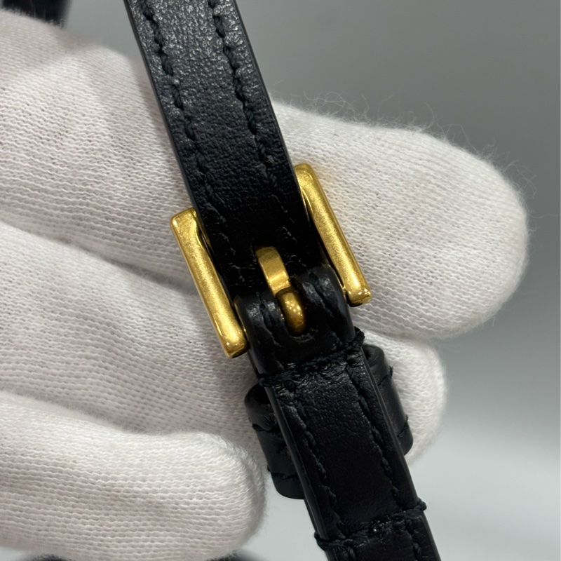 YSL Saint Laurent 678401 Toy Loulou mini 黑色牛皮金字胖胖包方胖包-61