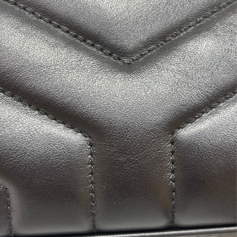 YSL Saint Laurent 678401 Toy Loulou mini 黑色牛皮金字胖胖包方胖包-67