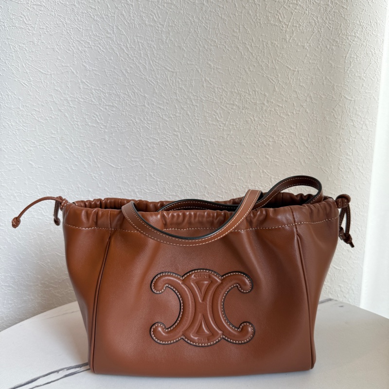 Celine 焦糖色 皮革超好摸 斜背兩用包-0