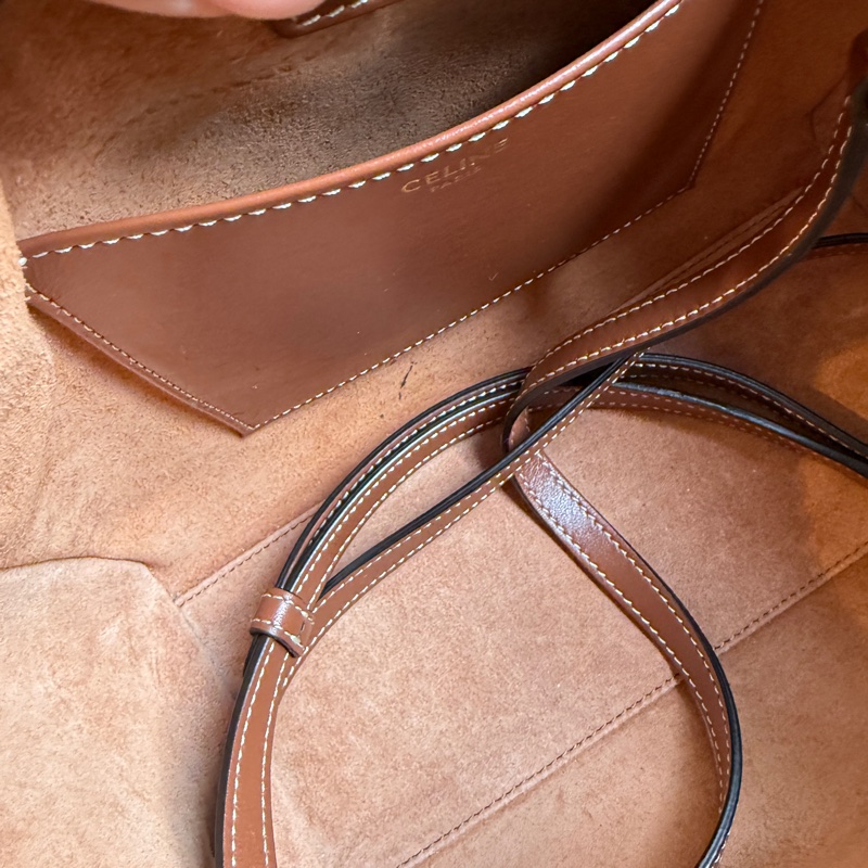 Celine 焦糖色 皮革超好摸 斜背兩用包-2