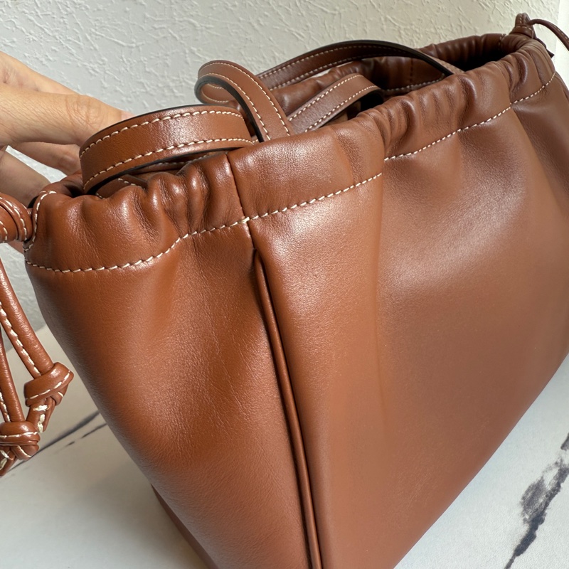 Celine 焦糖色 皮革超好摸 斜背兩用包-3