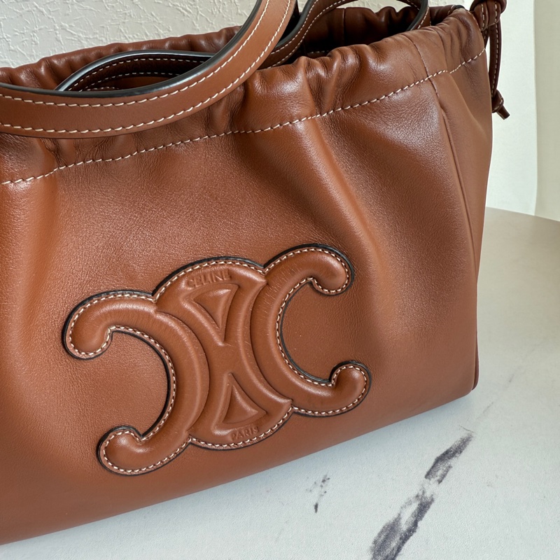 Celine 焦糖色 皮革超好摸 斜背兩用包-5